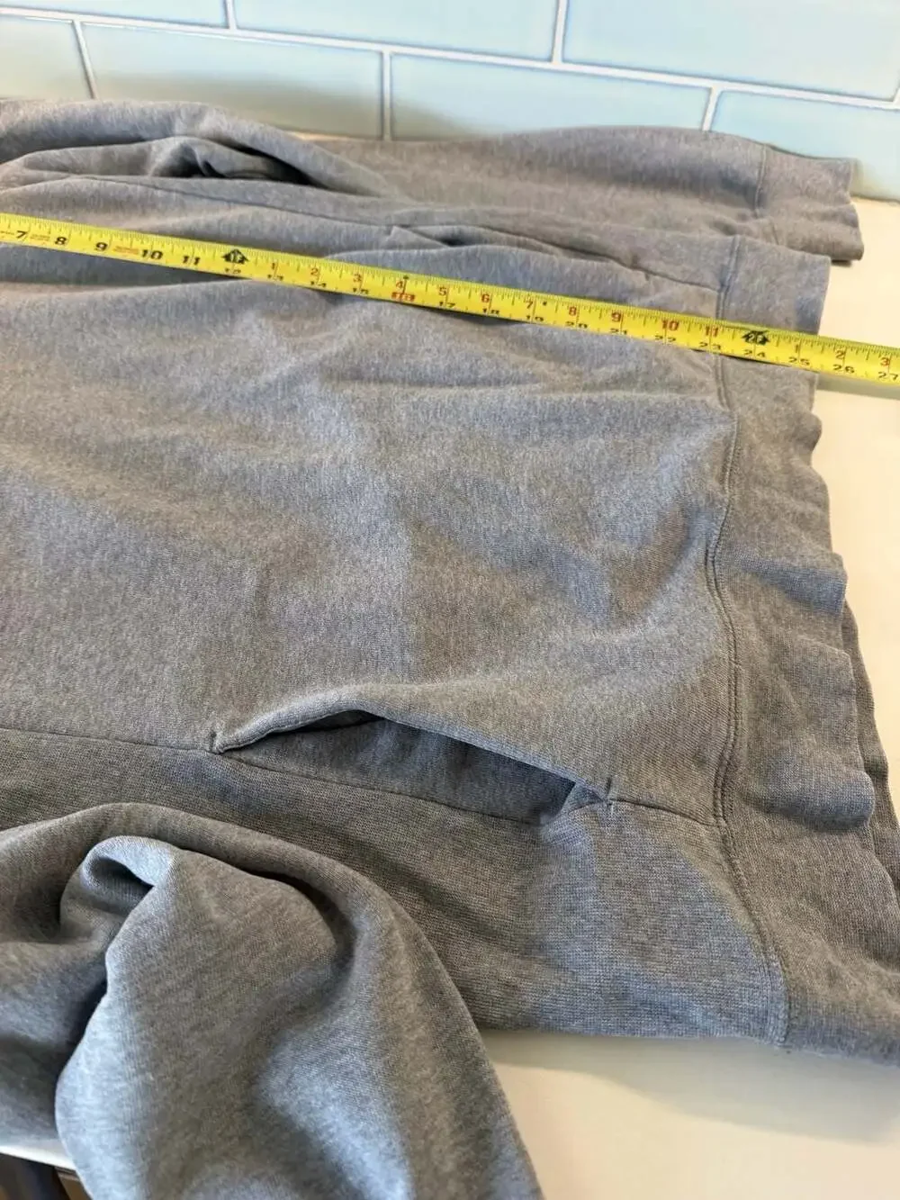 Jordan Brand Est. 1985 Pullover Hoodie Gray Size Small